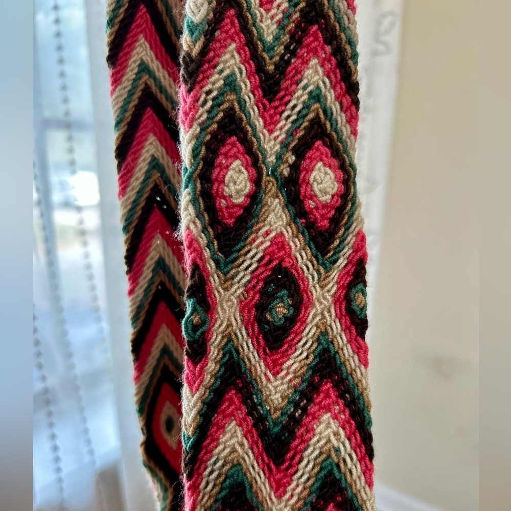Wayuu Mochila Handmade Crossbody Bag Pink Teal Heart - Picture 11 of 15